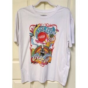 Woman's NWOT Coca Cola Coke Short Sleeve T-Shirt White Size 3XL